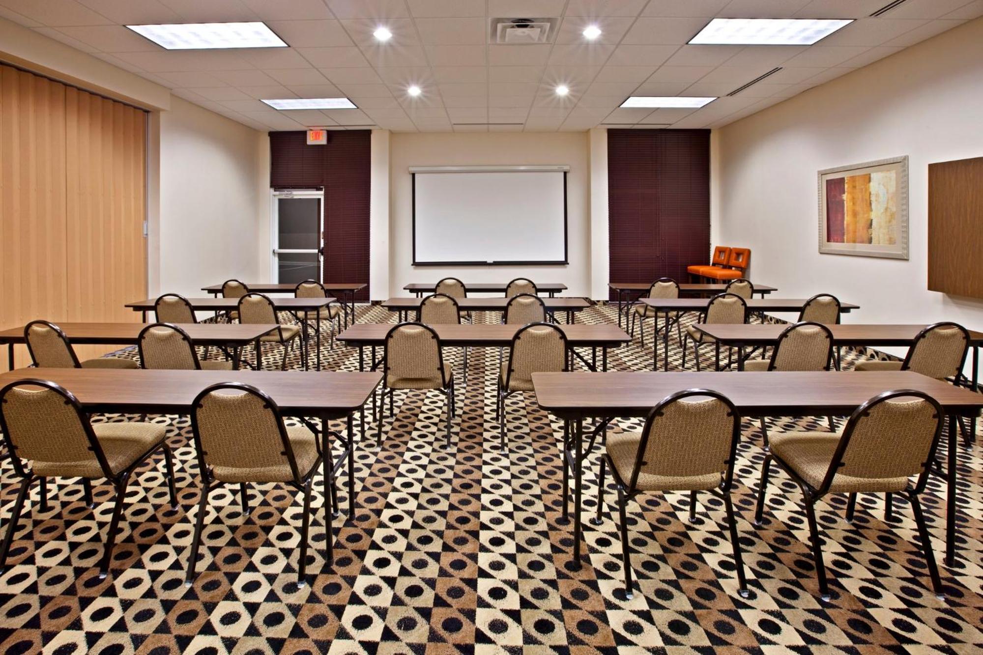 Holiday Inn Louisville Airport South By Ihg Екстериор снимка